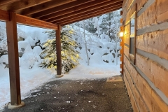 dovetail-log-house-where-you-can-stay-in-leavenworth.pacificcrestcabin03