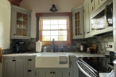 dovetail-log-house-where-you-can-stay-in-leavenworth.pacificcrestcabin08