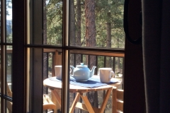 dovetail-log-house-where-you-can-stay-in-leavenworth.pacificcrestcabin15