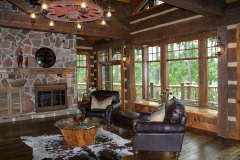 ough-timberwright-cabin-in-cleveland-tx_06